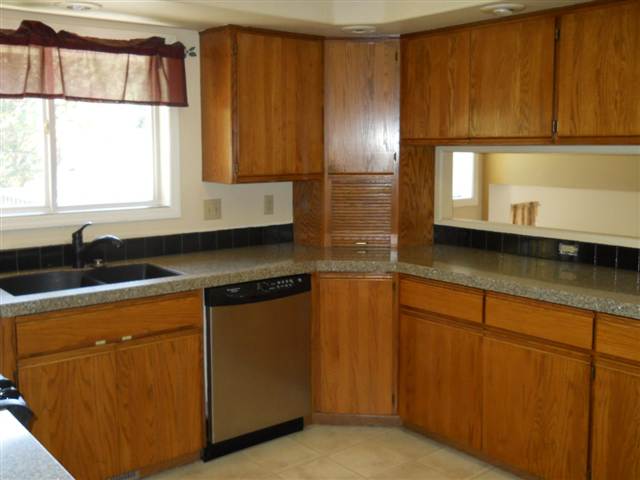 22910 E Morris Rd - Photo 3