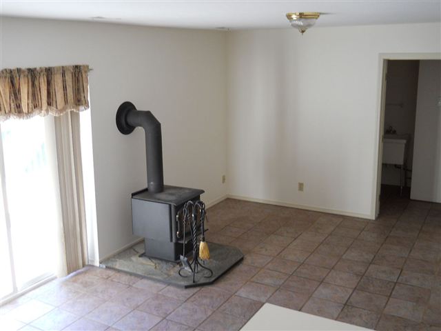22910 E Morris Rd - Photo 6