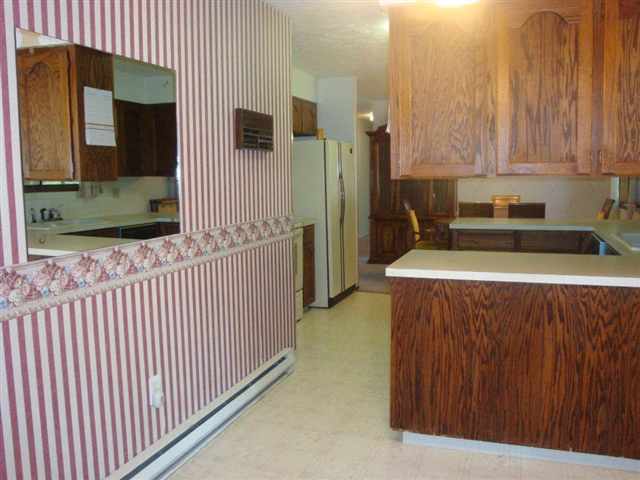 11405 E 37th Ave - Photo 3