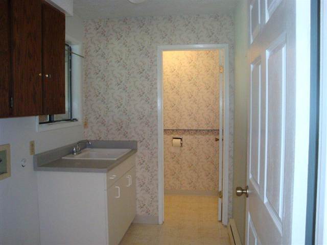 11405 E 37th Ave - Photo 6