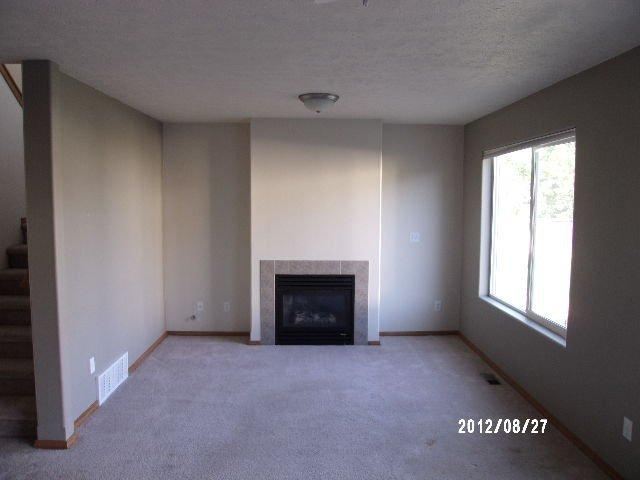 1606 N Drummond St - Photo 3