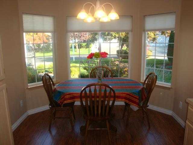 4002 S Rebecca Ln - Photo 3