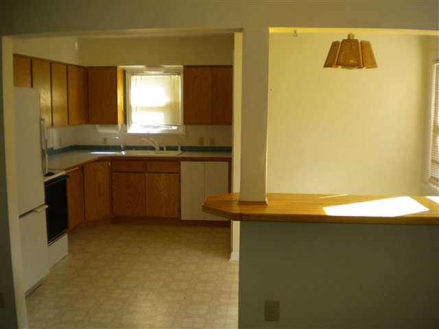 1624 E Broad - Photo 6