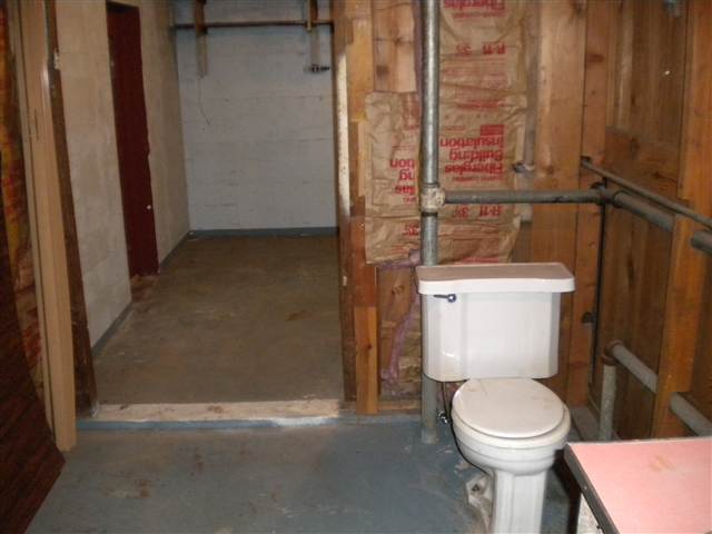 1624 E Broad - Photo 8
