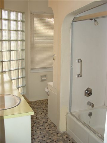 1210 S Elm St - Photo 5
