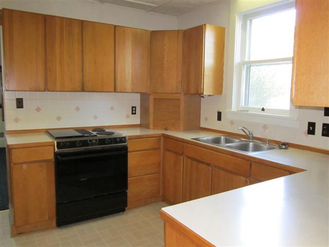1009 Oakland St - Photo 6