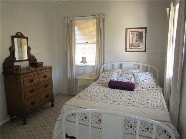908 7th St - Photo 7