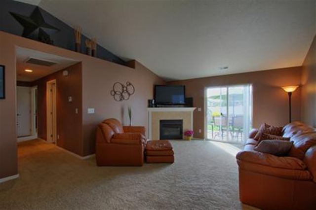 7805 N ASHLEY Cir - Photo 3