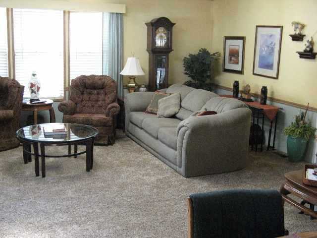 208 S Neyland Ave - Photo 4