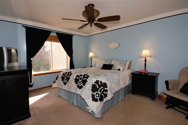 4430 E 15th Ave - Photo 5