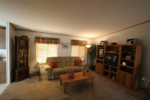 18002 W Salnave Rd - Photo 6