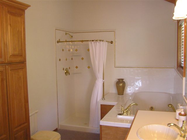 1104 N Seven Bays Rd - Photo 5