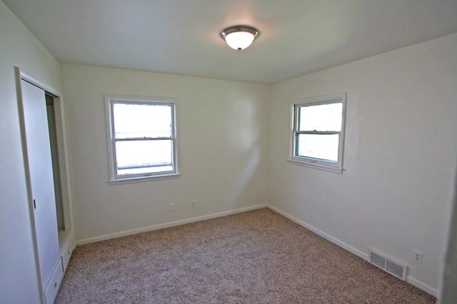 218 N Willow Rd - Photo 5
