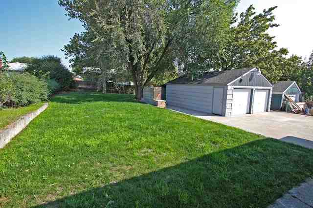 218 N Willow Rd - Photo 9