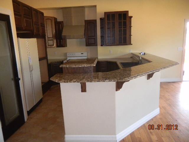 10325 E Garland Ave - Photo 3