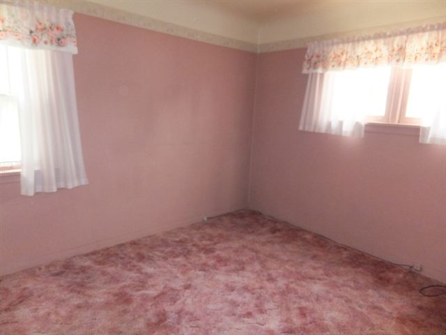 417 E Glass Ave - Photo 8