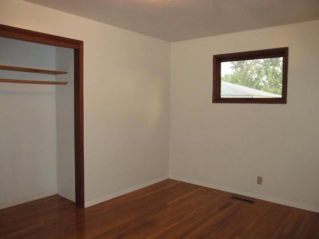 918 E EMPIRE - Photo 4