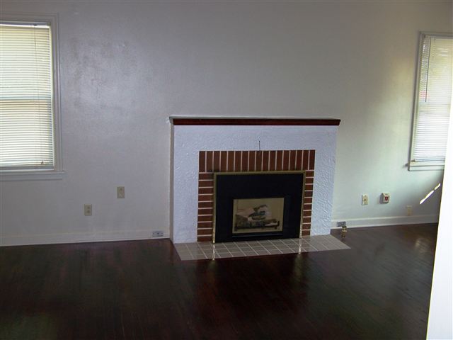 2904 W Rockwell Ave - Photo 3