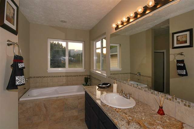 4821 S Dishman Mica Rd - Photo 7