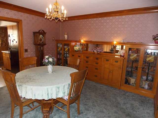 814 E Mission Ave. - Photo 5