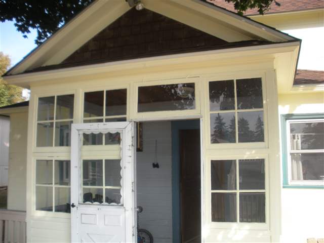 108 S Fairweather Ave - Photo 3