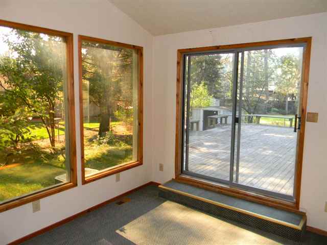 1409 W Parkwood Ct - Photo 8
