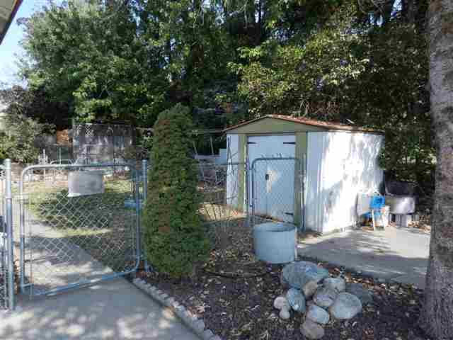10705 E Boone Ave. - Photo 8