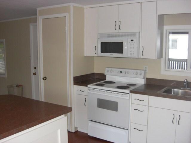 420 N Hodges - Photo 4