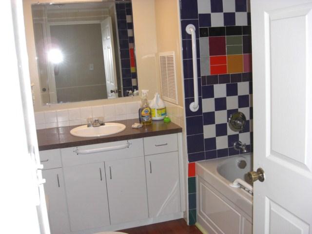 420 N Hodges - Photo 5