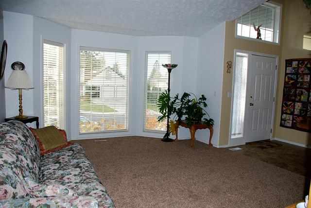 8012 N Hayley Ct - Photo 9