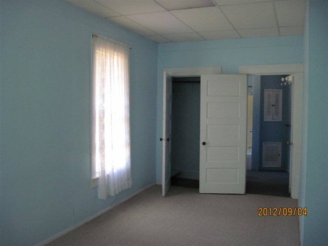 408 W Adams - Photo 4