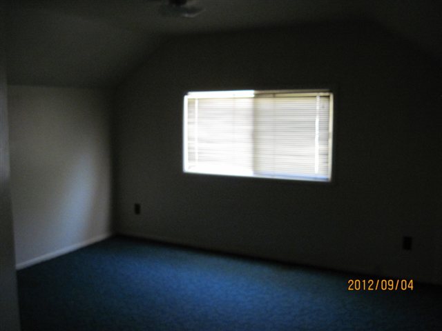 408 W Adams - Photo 6