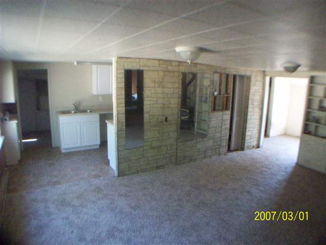 4021 N FARR - Photo 3