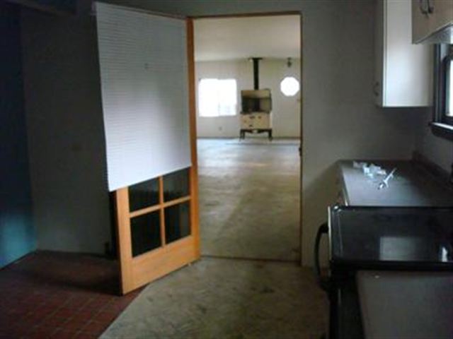 7119 E Liberty Ave - Photo 5