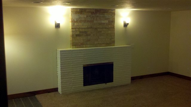 123 W 37TH - Photo 4