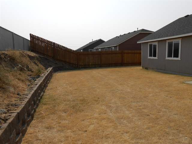 349 S Solar St - Photo 9
