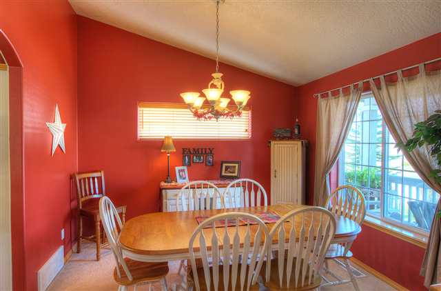 12808 E 35th Ave - Photo 6