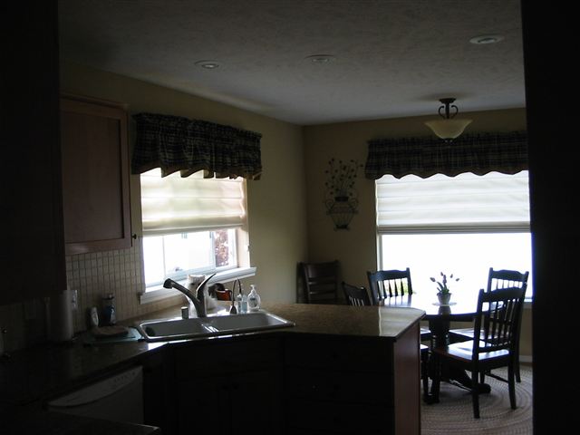 1112 N Blake - Photo 5