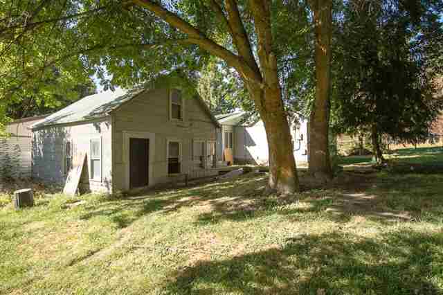 736 E 3rd Ave - Photo 7