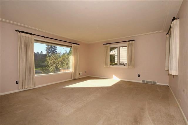 3721 S Gandy St - Photo 3