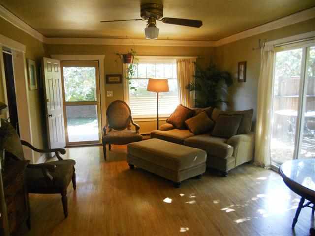2418 E 29th Ave - Photo 3