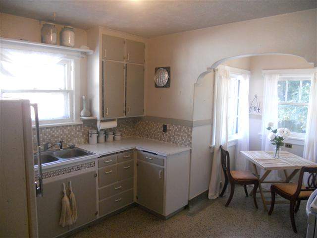 2418 E 29th Ave - Photo 4