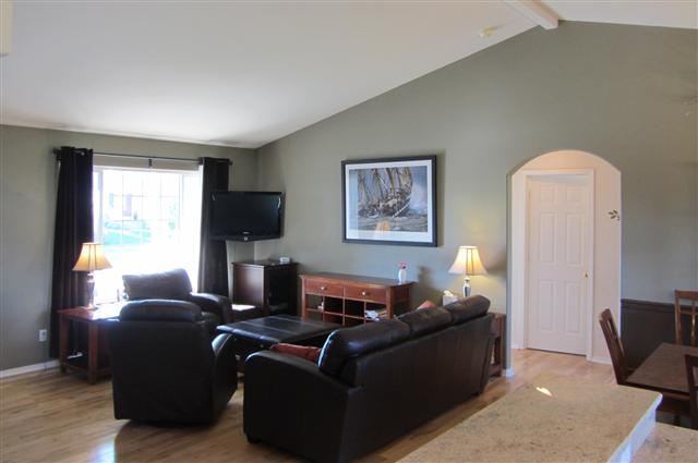 1020 N SIMPSON - Photo 3
