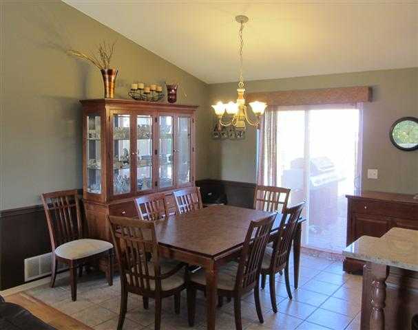 1020 N SIMPSON - Photo 4