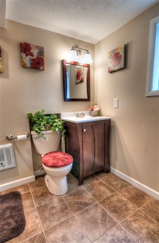 1725 E 7th Ave - Photo 8