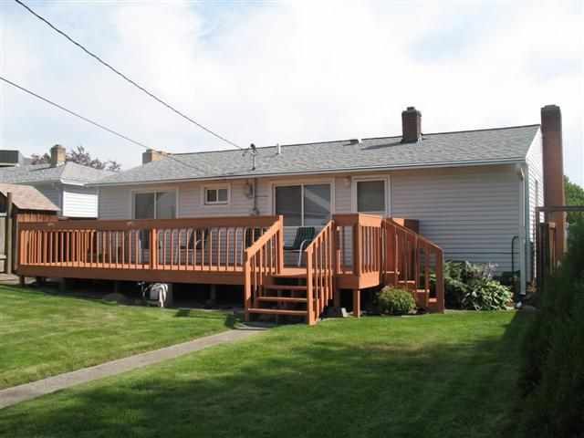621 E Columbia - Photo 2