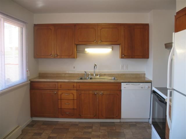 621 E Columbia - Photo 7