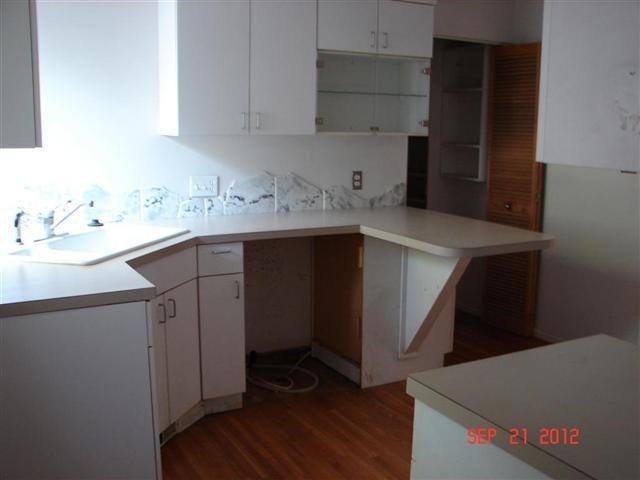 1124 S Altamont Blvd - Photo 7