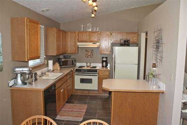 12721 E 13th Ave - Photo 3
