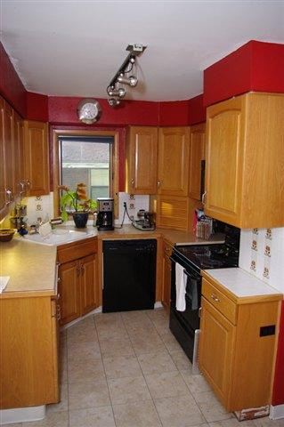 5506 N Lincoln St - Photo 3